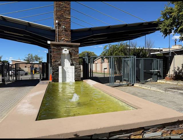 3 BEDROOM TOWNHOUSE FOR SALE IN WATERVAL EAST
